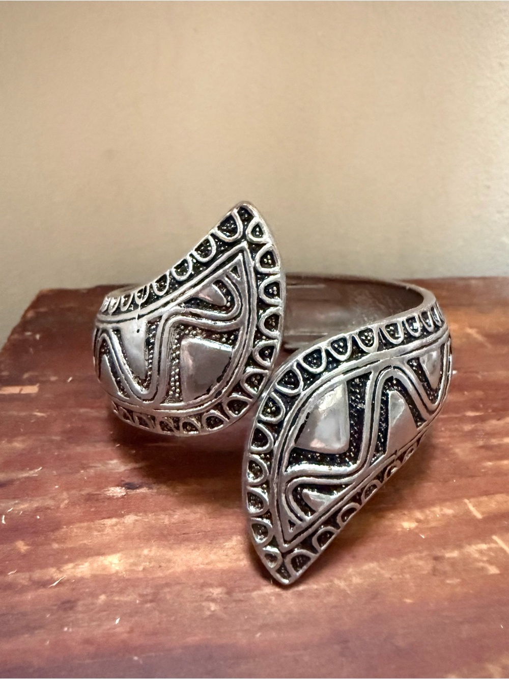 Silver-Tone Leaf Cuff Bracelet